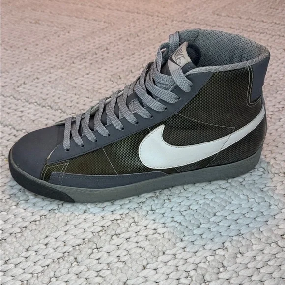 Nike Blazers size 11 - Picture 2 of 13